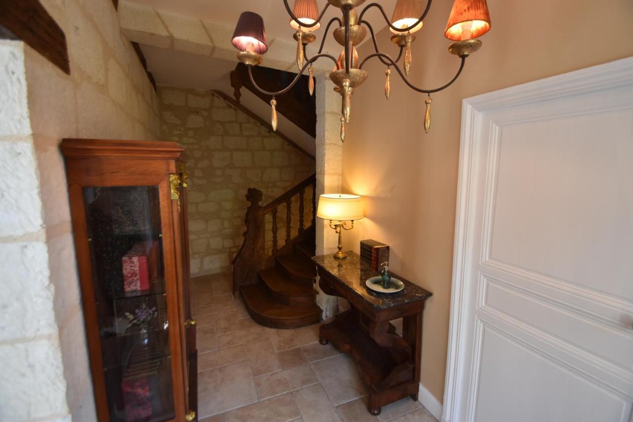 Les Destinees Hotel Chinon Buitenkant foto