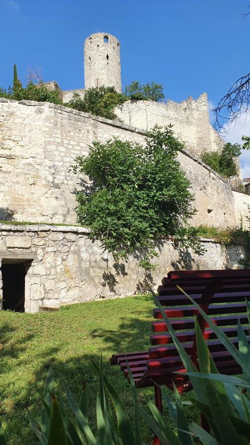 Les Destinees Hotel Chinon Buitenkant foto