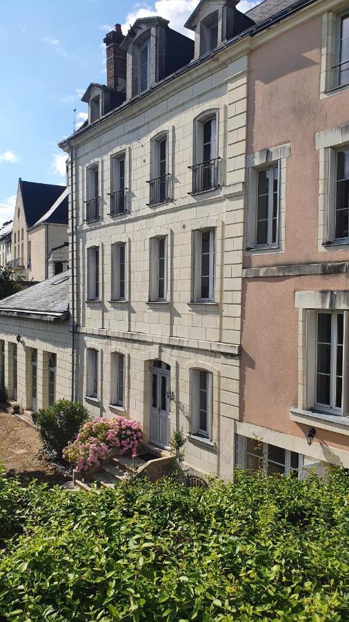 Les Destinees Hotel Chinon Buitenkant foto